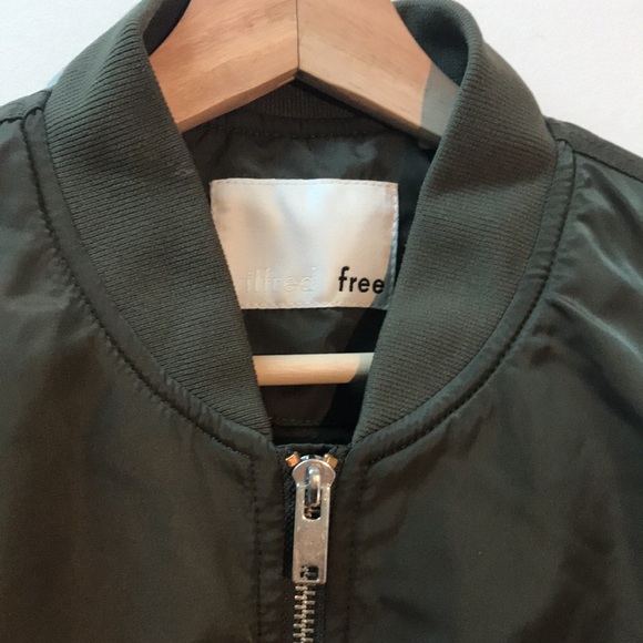 Aritzia Green Wilfred Free Avion Bomber Jacket - Picture 6 of 11